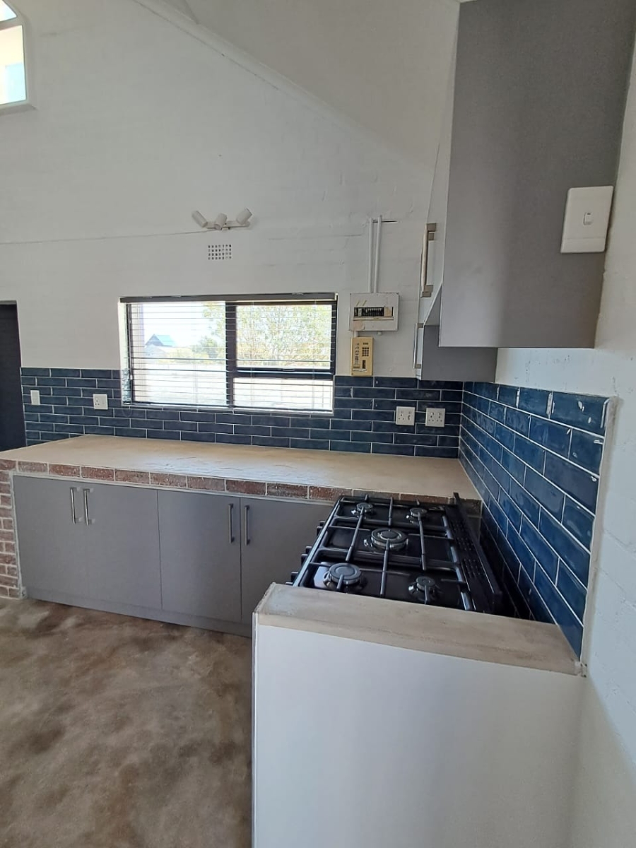 2 Bedroom Property for Sale in Britannia Bay Western Cape